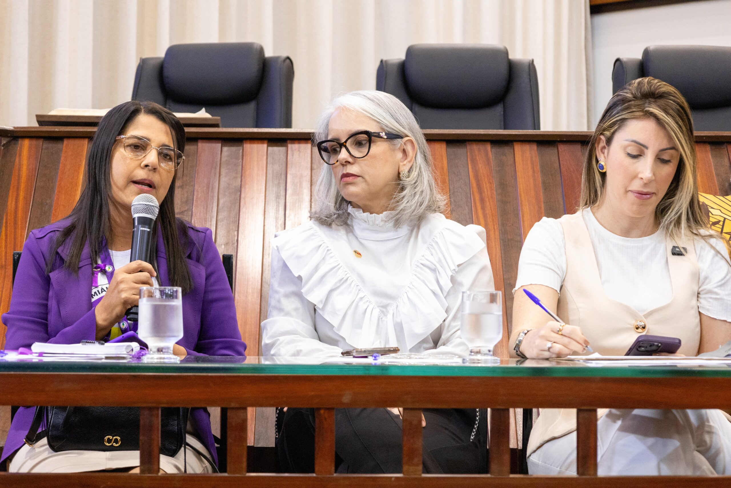 Audiência pública na Aleac